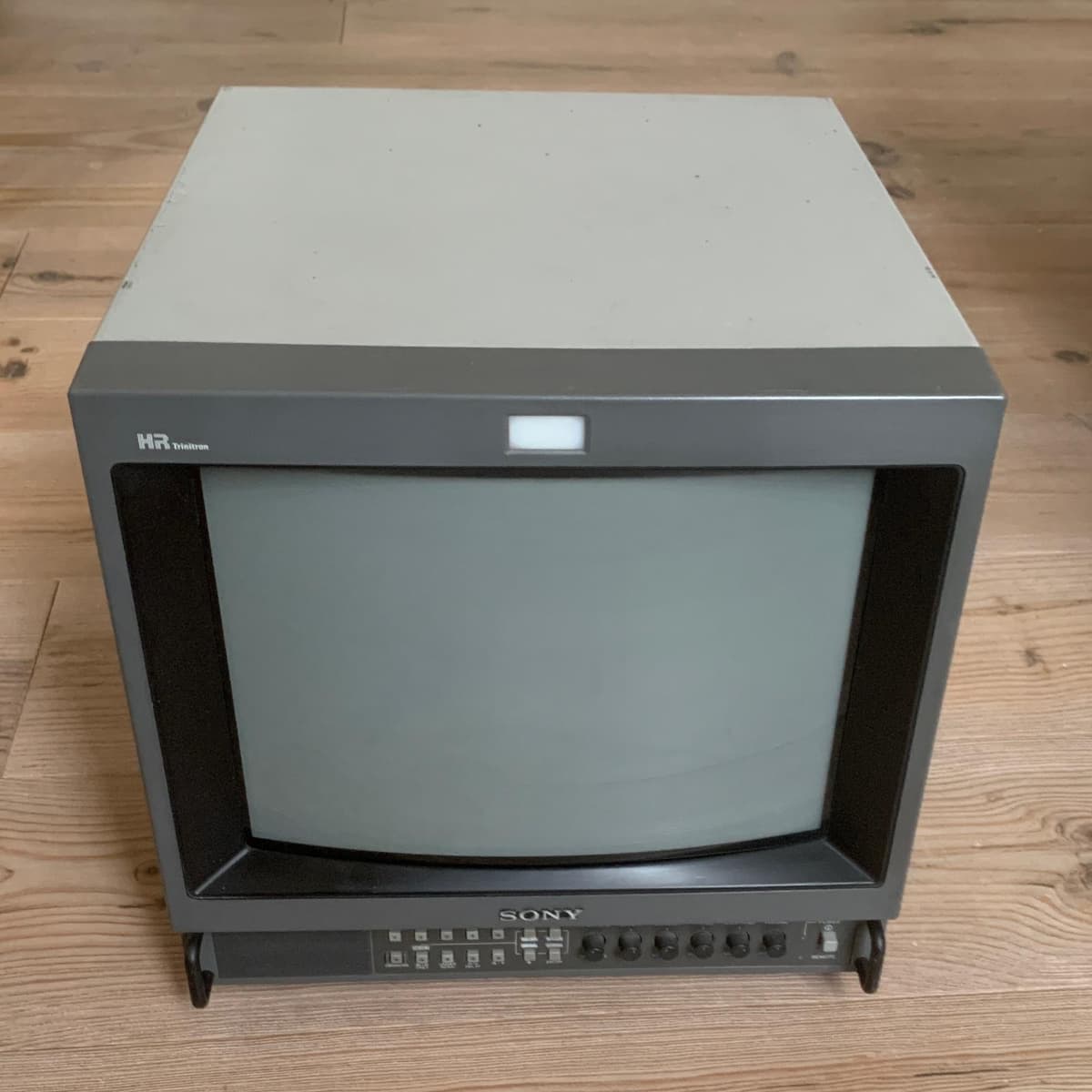 Sony PVM-1454QM 電視螢幕 - 3
